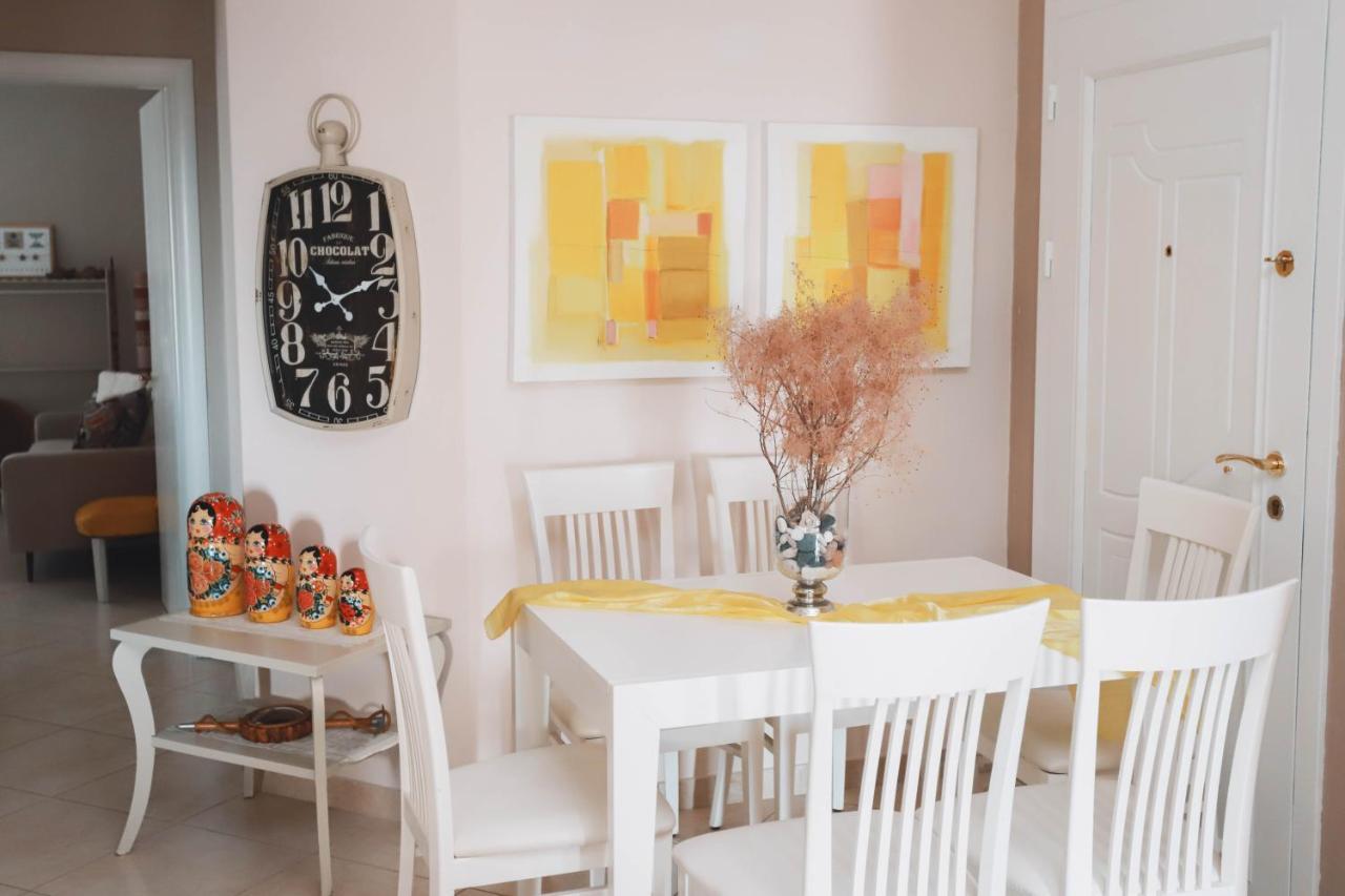 Large Apartment Near The Seaside Boulevard Lungomare Vlore Luaran gambar